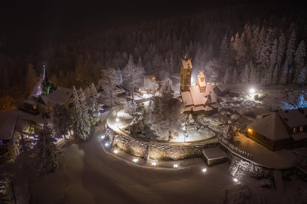 Pokoje Goscinne Przy Kosciele Wang. Karpacz Buitenkant foto
